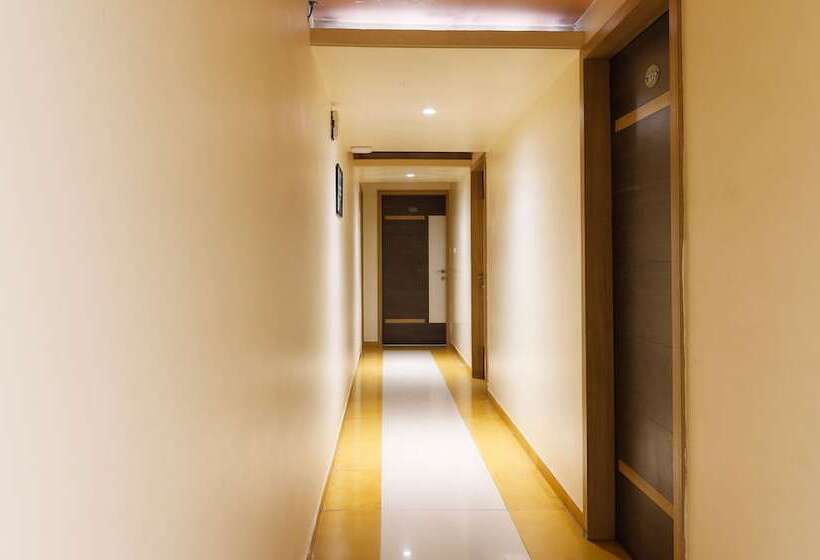 ホテル Treebo Trend Yuvraj Aurangabad