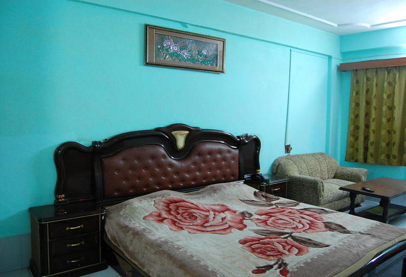 酒店 Viren International