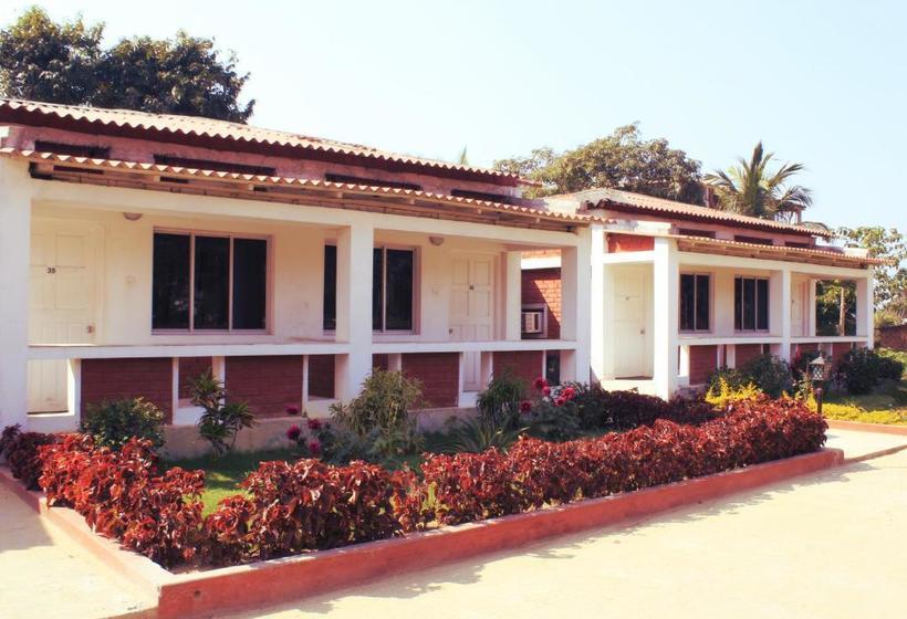 Massara  A Beach Resort