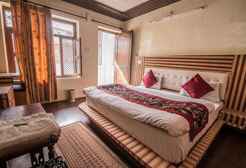 فندق Moon By Excellent Hospitality