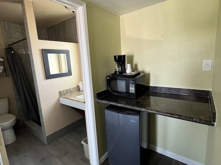 モーテル American Inn   Grover Beach   Pismo Beach