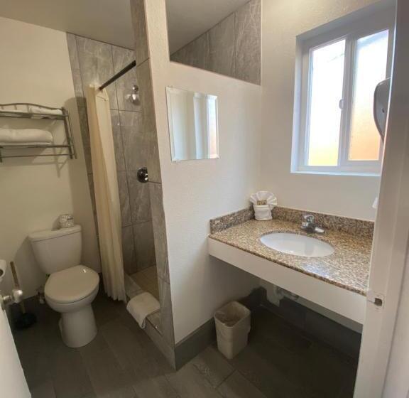 モーテル American Inn   Grover Beach   Pismo Beach