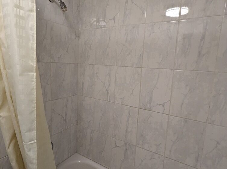 Мотель Austin Motor Inn