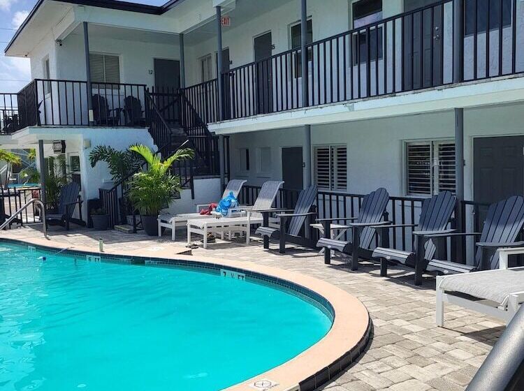 فندق على الطريق Devon Shores