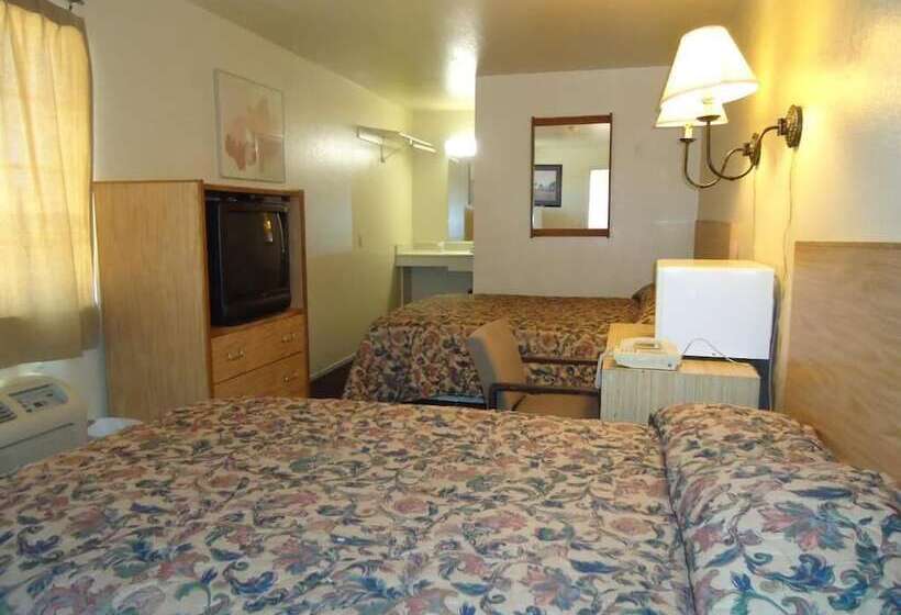 فندق على الطريق Economy Inn