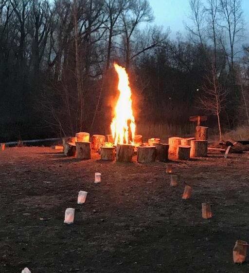 汽车旅馆 Elkhorn Lodge