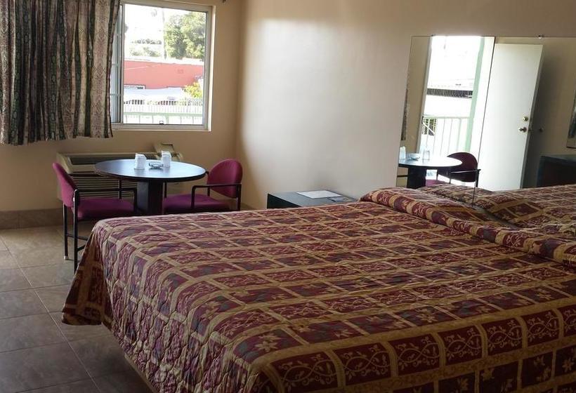 فندق على الطريق Foxy S Motor Inn On Florence & Hoover St