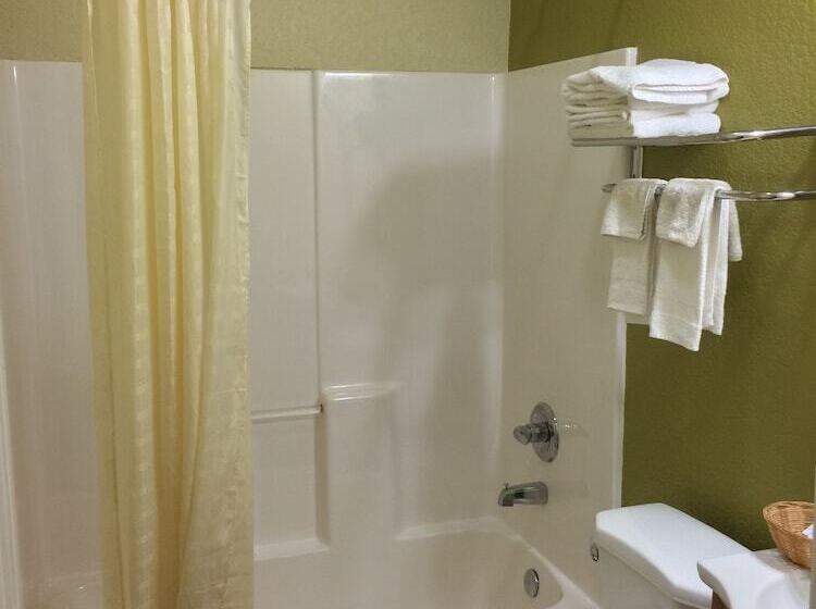 فندق على الطريق Frio Inn