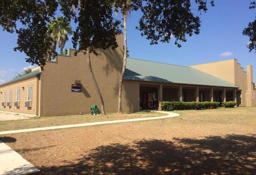 فندق على الطريق Frio Inn