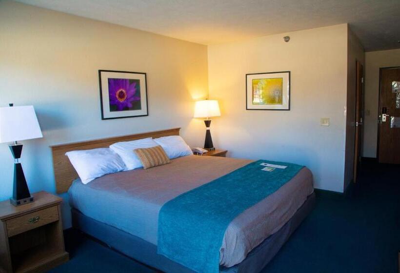 فندق على الطريق Heritage Inn