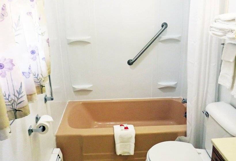 Indianhead Ironwood Motel