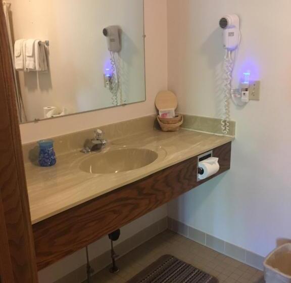 فندق على الطريق Lull Abi Inn