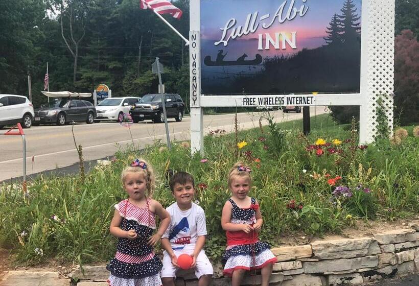 فندق على الطريق Lull Abi Inn