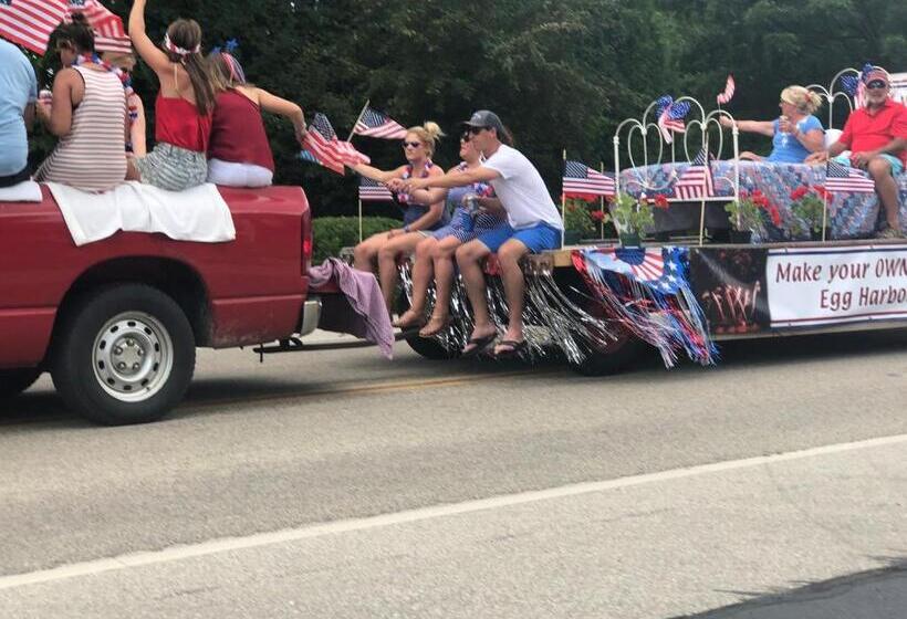 فندق على الطريق Lull Abi Inn