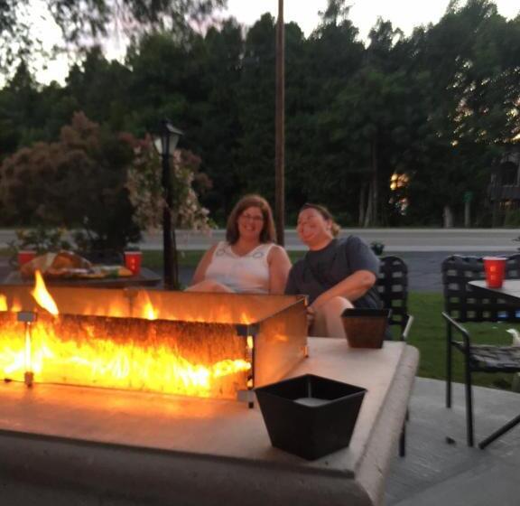 فندق على الطريق Lull Abi Inn