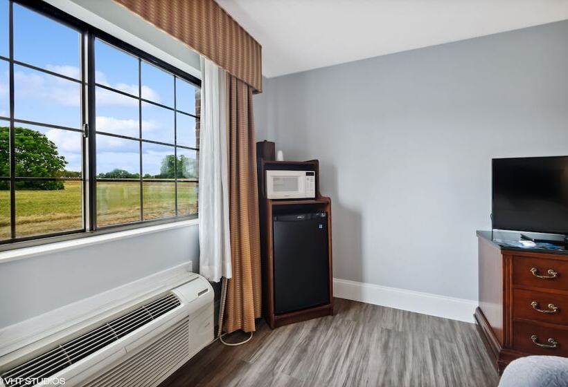 فندق على الطريق My Hometown Inn