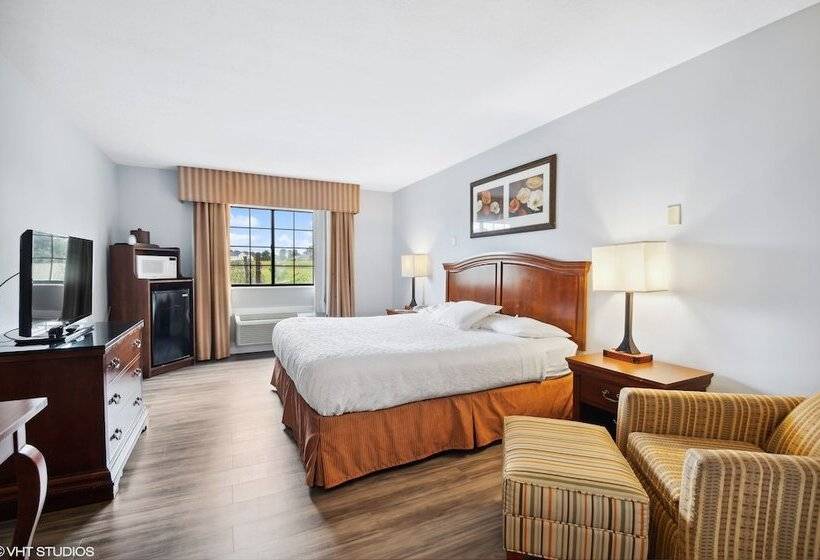 فندق على الطريق My Hometown Inn