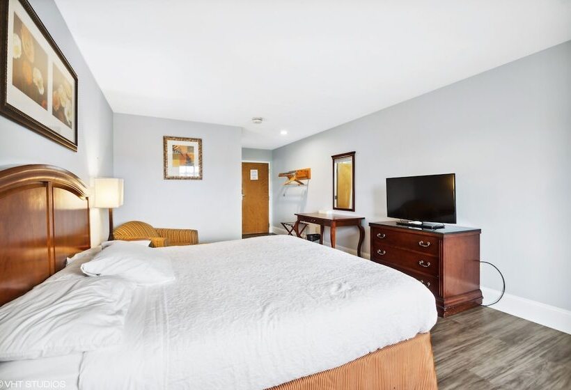 فندق على الطريق My Hometown Inn