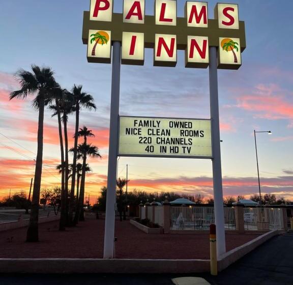 فندق على الطريق Palms Inn