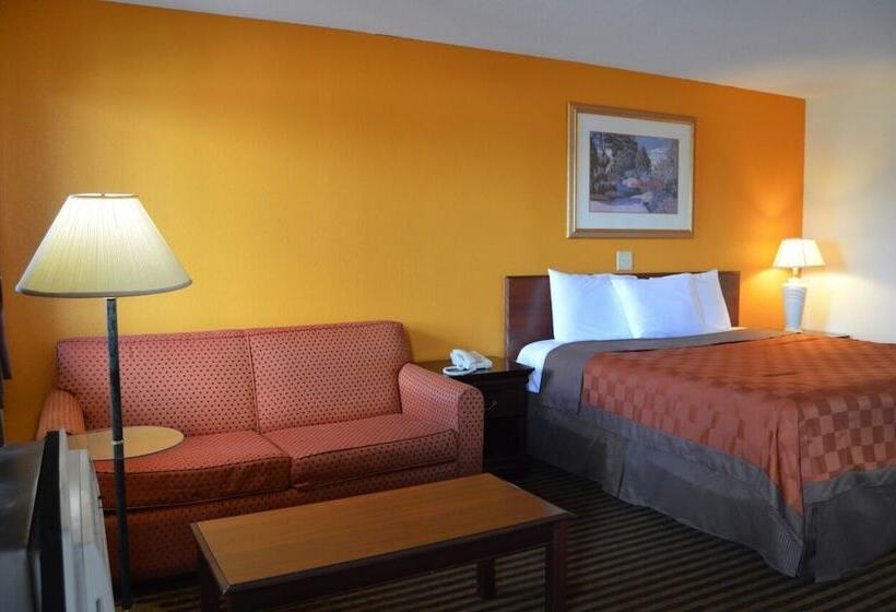 فندق على الطريق Scottish Inn & Suites   Eau Claire