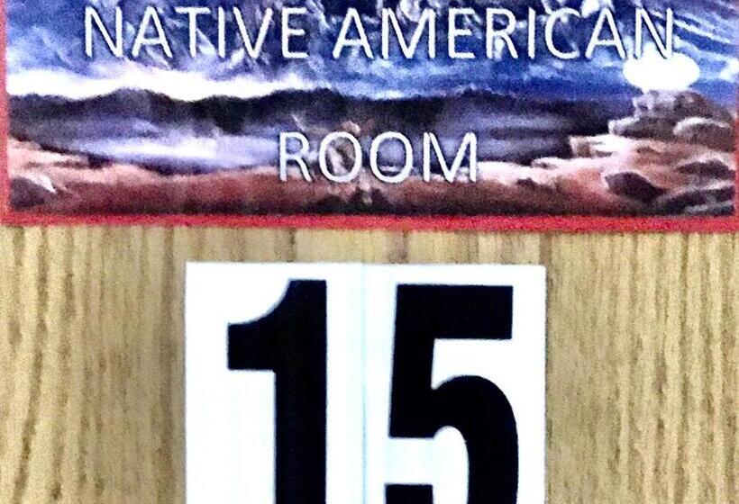 فندق على الطريق Sunset View Inn L.l.c