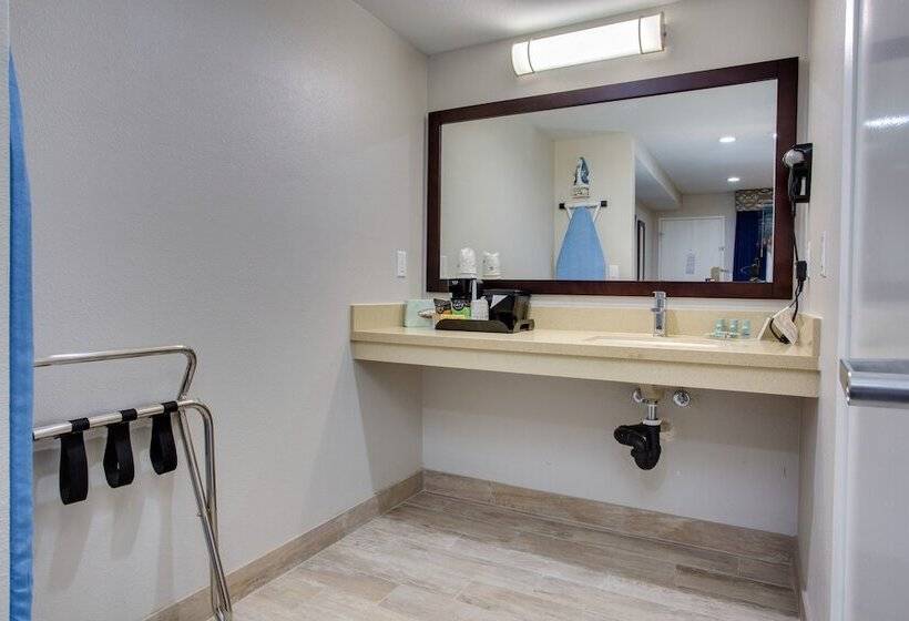 モーテル Quality Inn