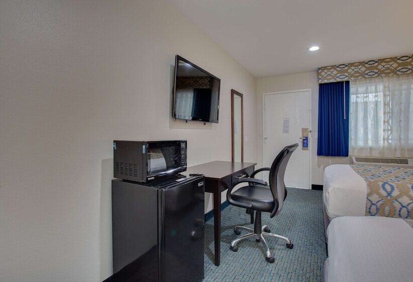 モーテル Quality Inn