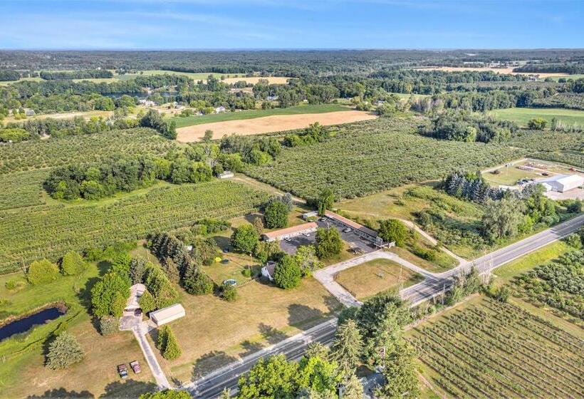 The Last Resort Motel