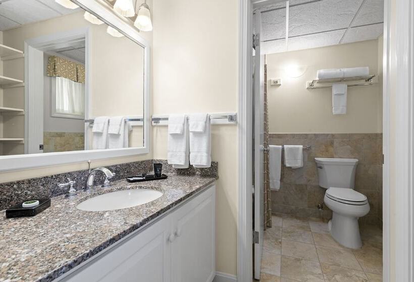 모텔 The Sparhawk Oceanfront Resort