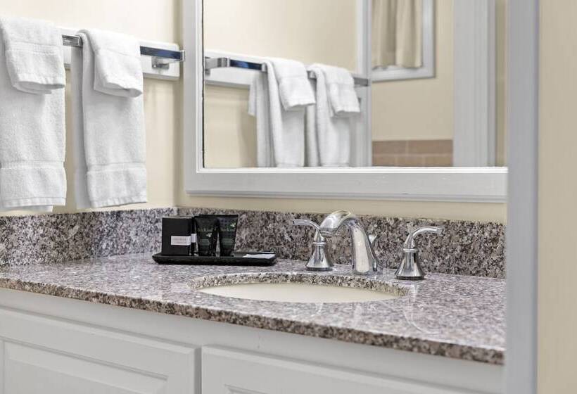 모텔 The Sparhawk Oceanfront Resort