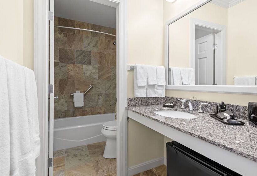 모텔 The Sparhawk Oceanfront Resort