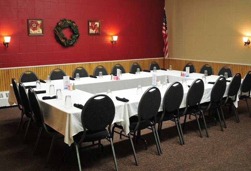 مُتل Yellowstone River Inn