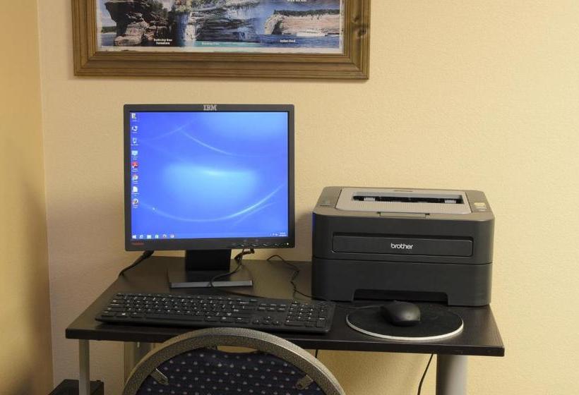 North Star Hotel Pictured Rocks