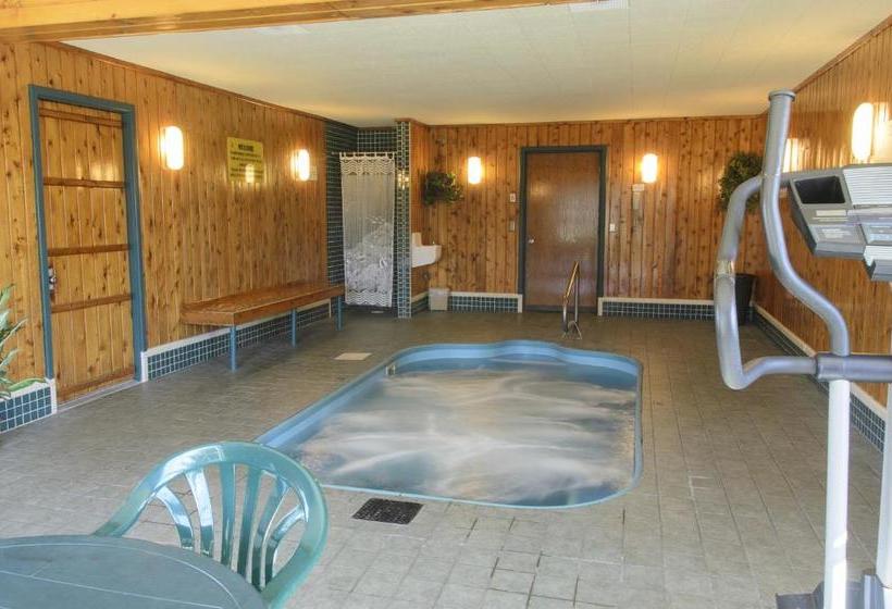 North Star Hotel Pictured Rocks