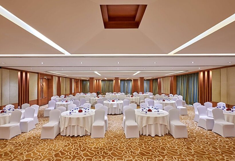 Radisson Blu Resort & Spa Alibaug