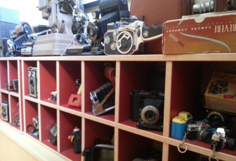 Ray's Bucktown Bed And Breakfast