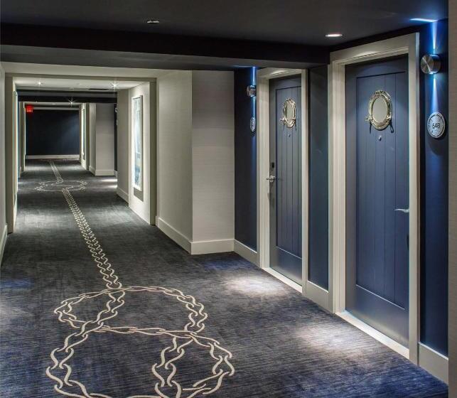 渡假胜地  Cliff House Maine