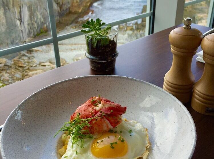 渡假胜地  Cliff House Maine