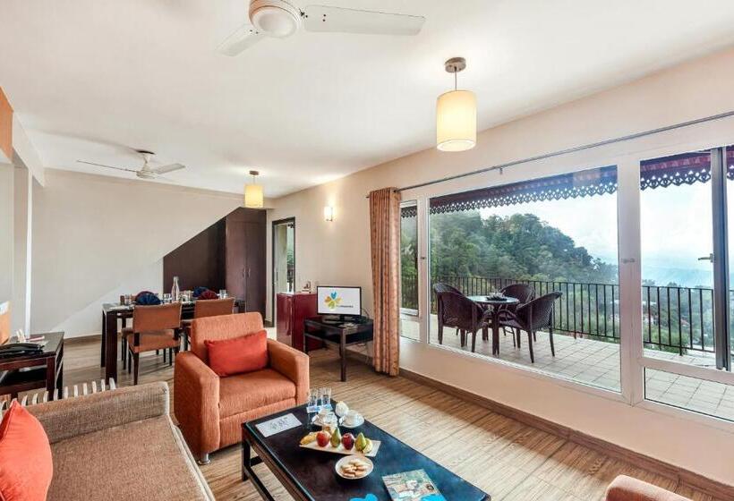 אתר נופש Club Mahindra Mussoorie