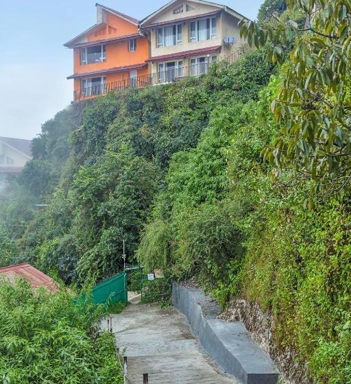 אתר נופש Club Mahindra Mussoorie