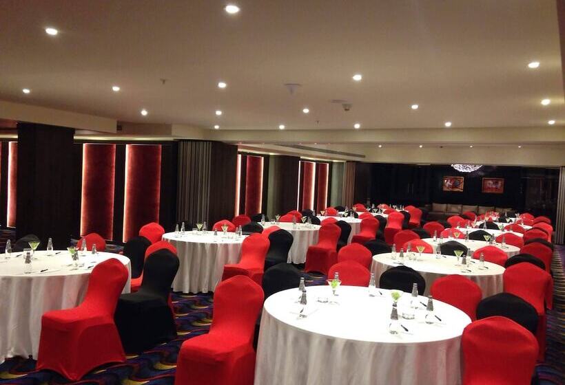 리조트 Hard Rock Hotel Goa Calangute