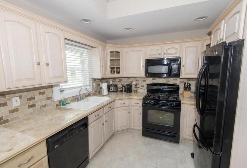 منتجع The Montauk Soundview