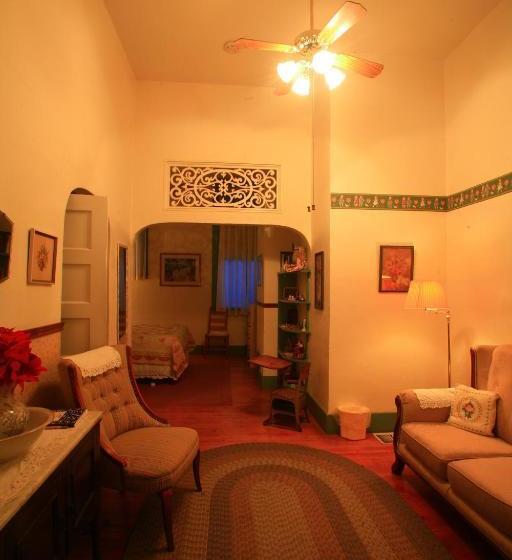 School House Inn Bed & Breakfast