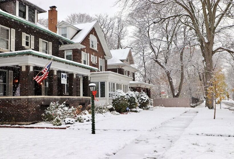 The Butler House Bed & Breakfast