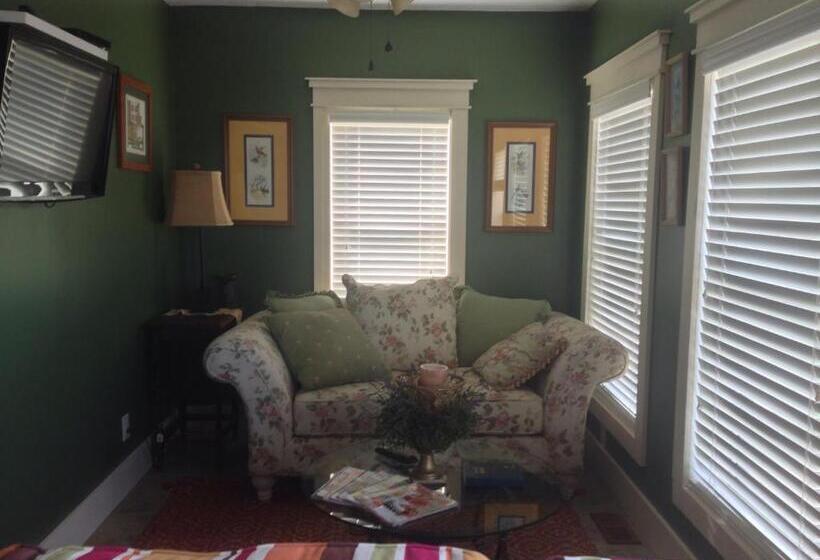 The Destination B&b Llc