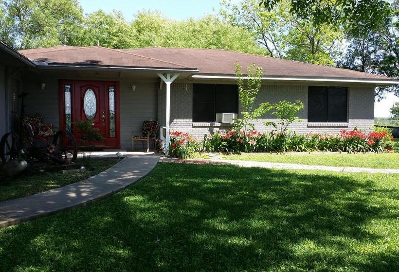 The Hoffmann Vacation Rental Bed & Breakfast