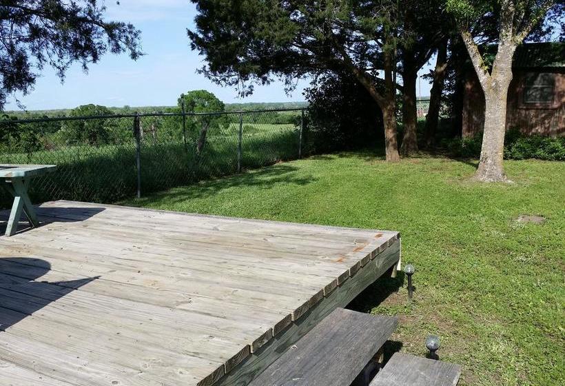 The Hoffmann Vacation Rental Bed & Breakfast