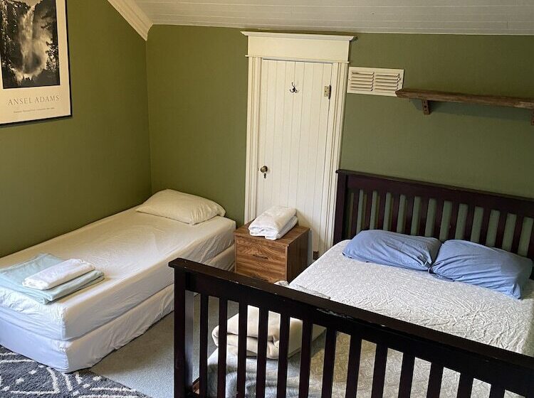 The Hostel California