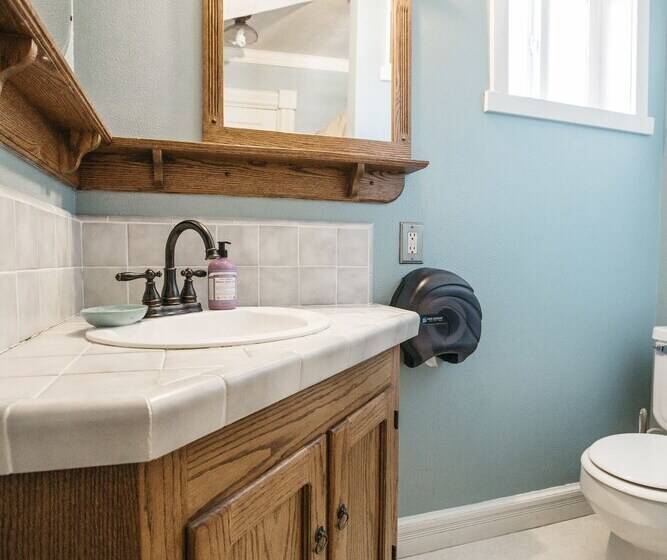 The Hostel California