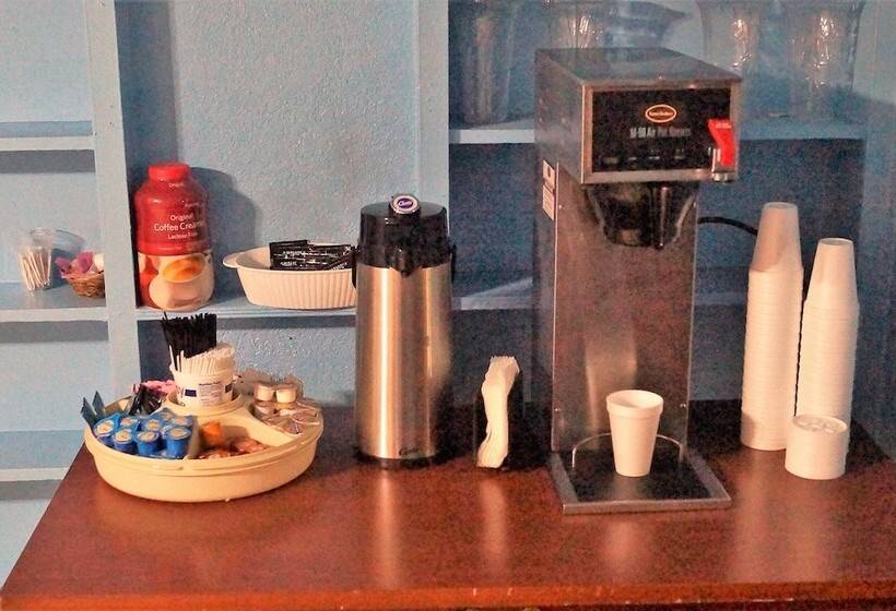 White Mountain Motel